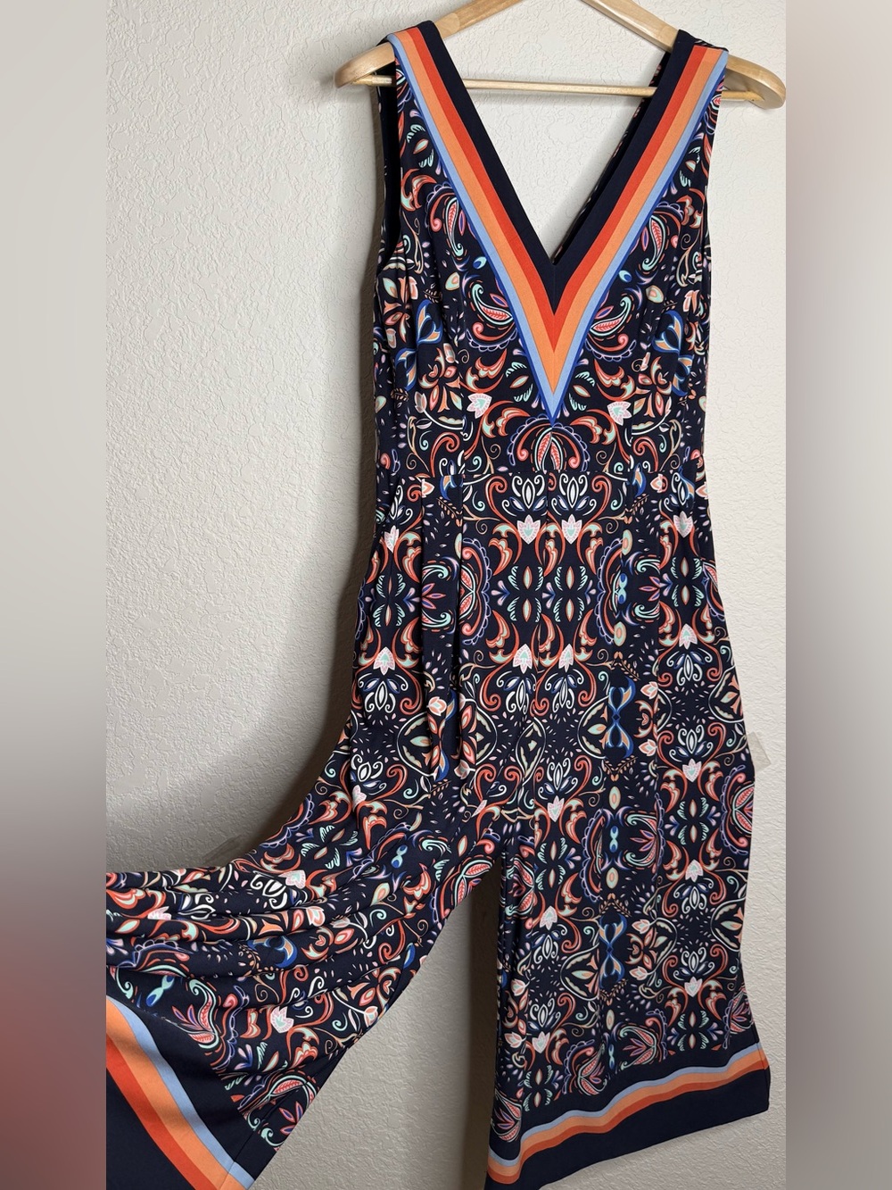 Vince Camuto Navy Paisley Print Wide Leg Cropped Jumpsuit Size 10 Resort Wear